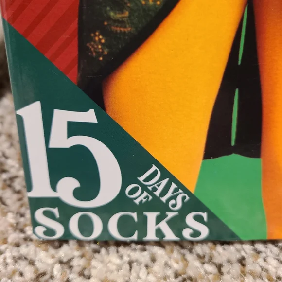 2 for $30 Men's ELF 15 Days of Socks Advent Calendar Christmas Size 6-12 NEW - Picture 2 of 6